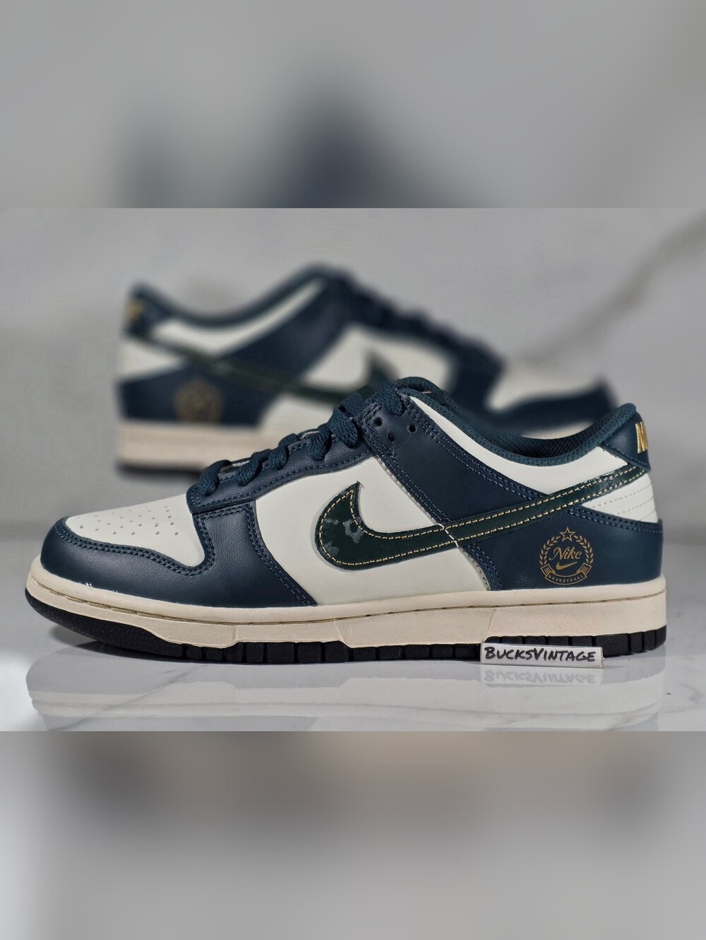Nike Dunk Low GS Deep Jungle White Leather Unisex Kids Sneakers 5.5Y FB9109-301